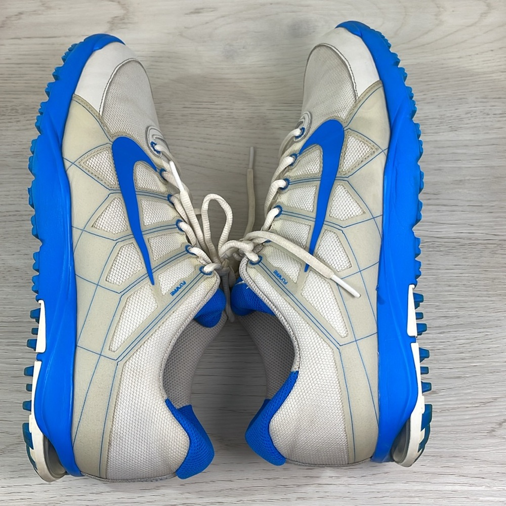 Nike Air Golf Shoes - Picture 7 of 9